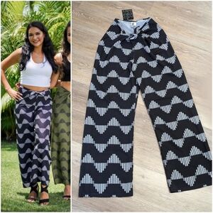 New Hawaii's Finest Kapala pants bottoms Black White Flowy XS